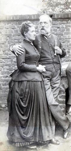 1887 couple cadou le glouet 1887
